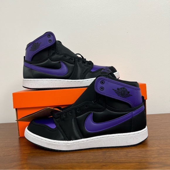 Nike Other - Nike Air Jordan Purple / Black S:9.5 New Never Worn
